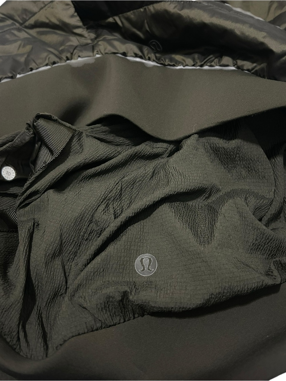 Lululemon Bomber Green Zippered Jacket With Pockets - Picture 7 of 7